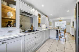 Photo 16- click for photo gallery